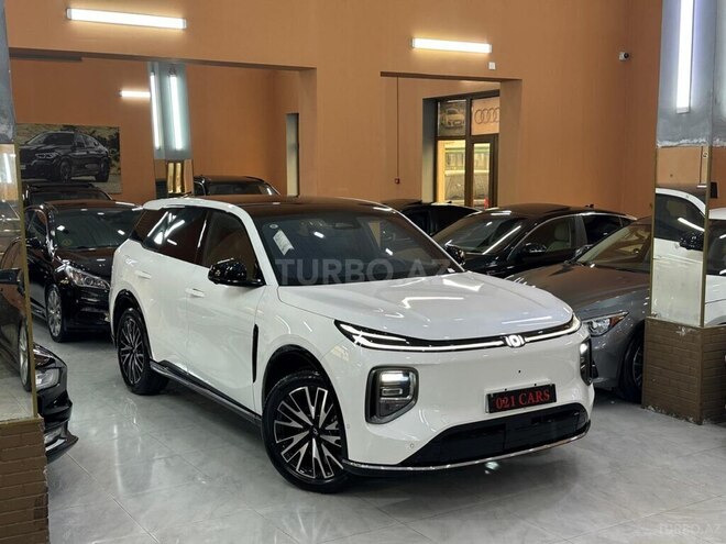 Changan Qiyuan Q07-18