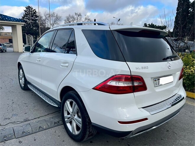 Mercedes ML 350 4MATIC 2014, 182,000 km - 3.5 л - Bakı