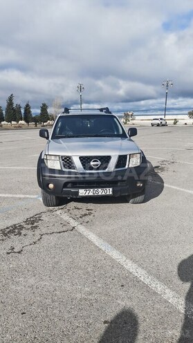 Nissan Navara-1