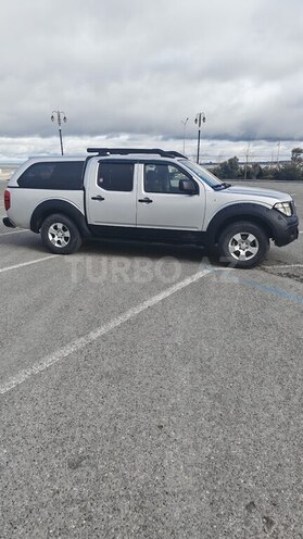 Nissan Navara-3