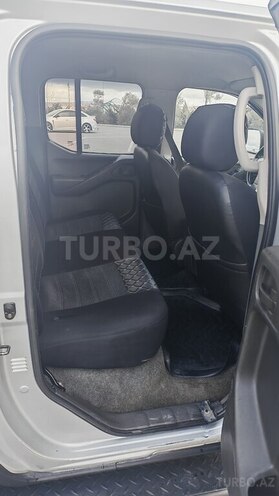 Nissan Navara-9