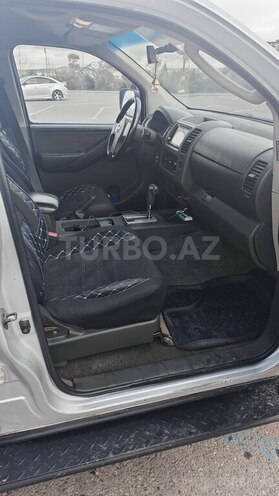 Nissan Navara-7