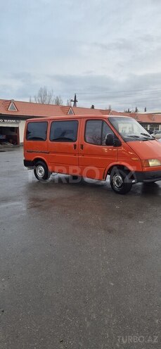 Ford Transit 1991, 445,780 km - 2.5 l - Ucar