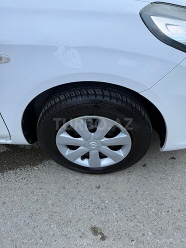 Nissan Sunny 2015, 183,000 km - 1.5 л - Bakı
