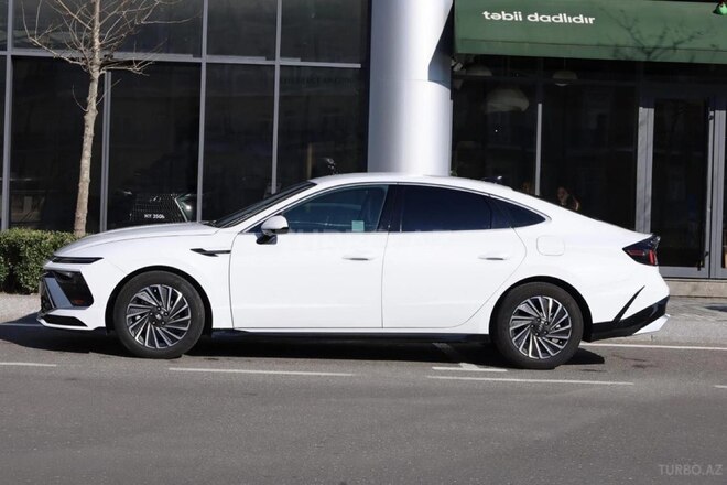Hyundai Sonata 2024, 11,000 km - 2.0 л - Bakı