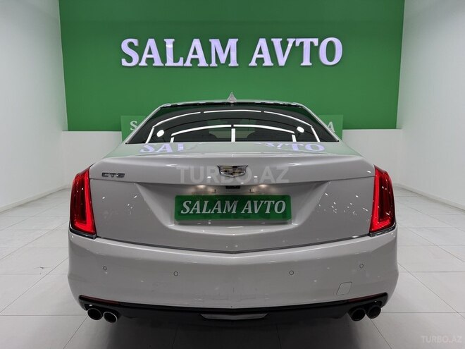 Cadillac CT6-5