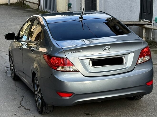 Hyundai Accent 2017, 106,500 km - 1.6 l - Bakı