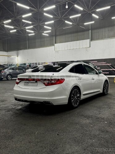 Hyundai Grandeur 2015, 212,500 km - 2.2 л - Bakı