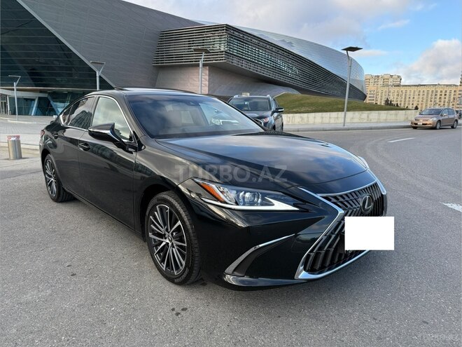 Lexus ES 300h 2024, 10,700 km - 2.5 l - Bakı
