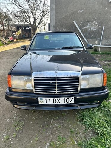 Mercedes E 200 1993, 200,000 km - 2.0 l - Lənkəran