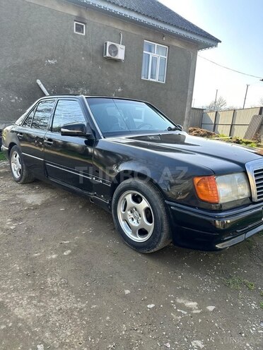 Mercedes E 200 1993, 200,000 km - 2.0 l - Lənkəran