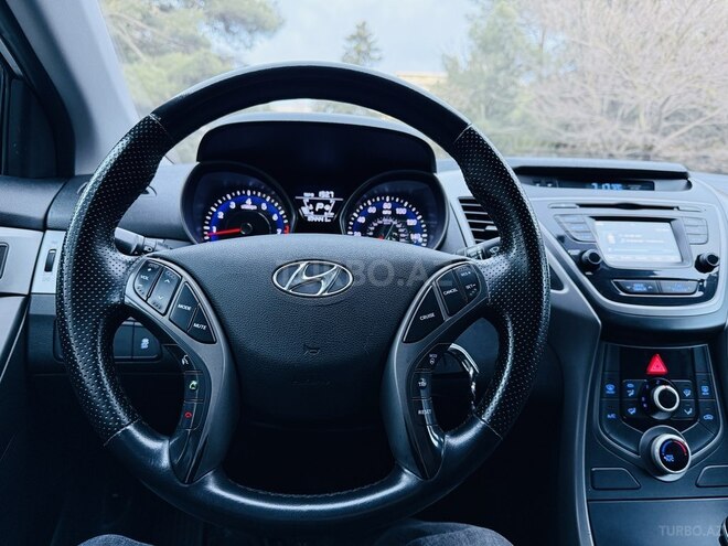 Hyundai Elantra 2015, 104,000 km - 1.8 л - Bakı