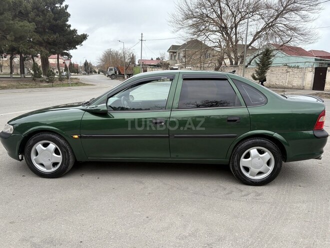 Opel Vectra 1997, 123,646 km - 1.8 l - Sumqayıt