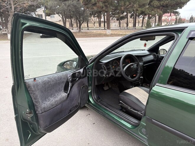 Opel Vectra 1997, 123,646 km - 1.8 l - Sumqayıt