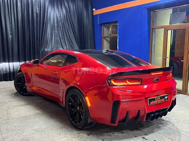 Chevrolet Camaro-9