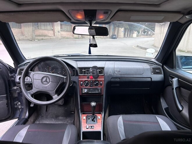 Mercedes C 180 1997, 450,000 km - 1.8 l - Bakı