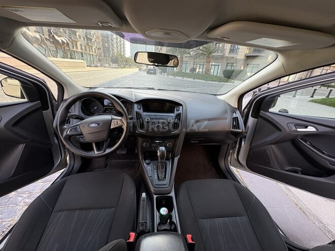 Ford Focus-4