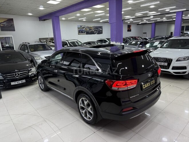 Kia Sorento-18