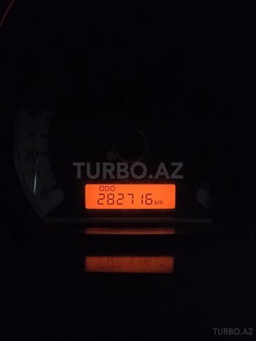 Kia  2008, 282,176 km - 1.6 l - Bakı