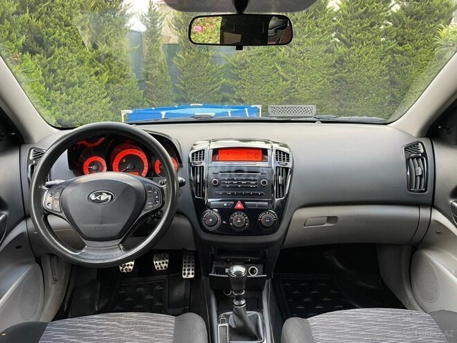 Kia  2008, 282,176 km - 1.6 l - Bakı
