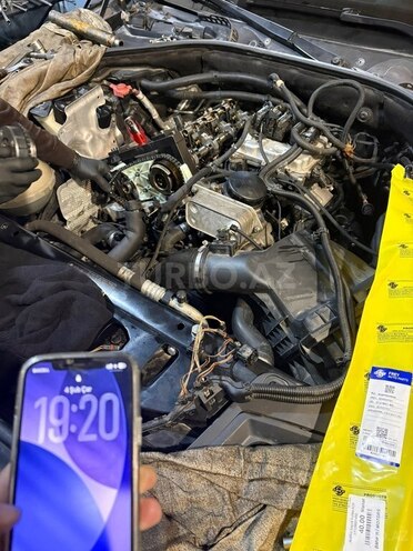 BMW 528-8