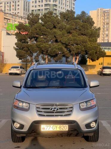 Hyundai Santa Fe-1