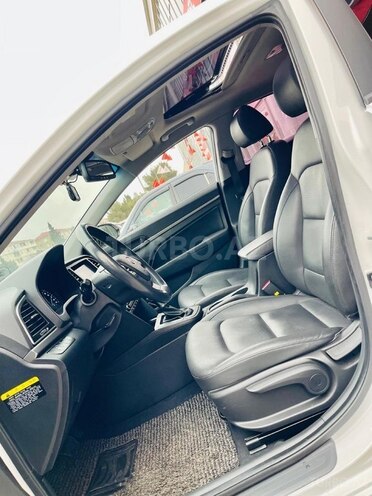 Hyundai Avante-15