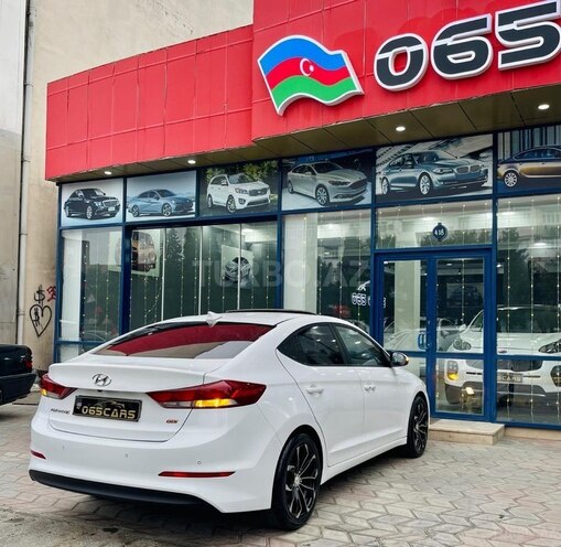 Hyundai Avante-6