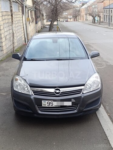 Opel Astra 2009, 200,800 km - 1.4 l - Gəncə