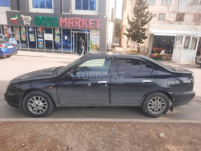 Nissan Primera-8