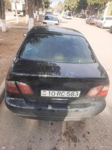 Nissan Primera-7