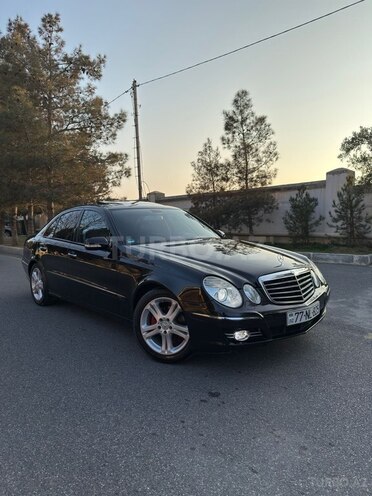 Mercedes E 220-2