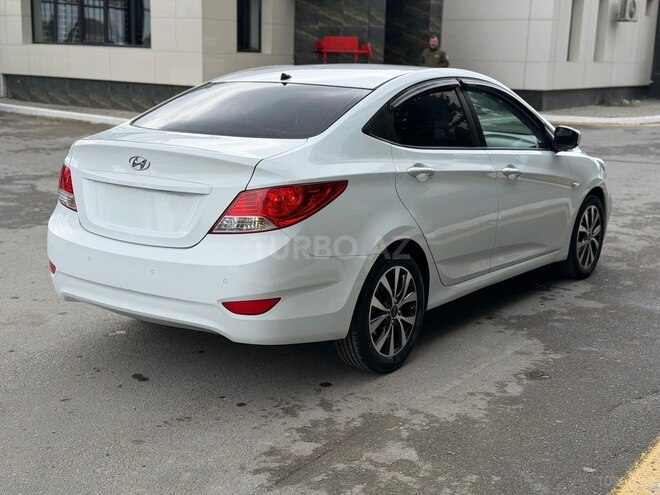 Hyundai Accent 2014, 185,000 km - 1.6 l - Bakı