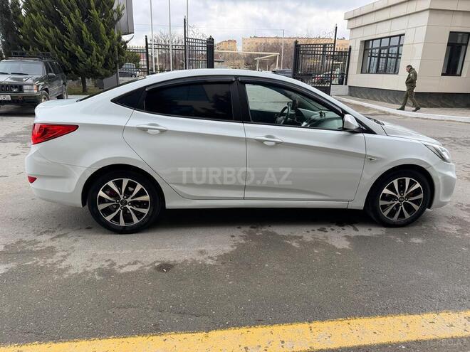 Hyundai Accent 2014, 185,000 km - 1.6 l - Bakı