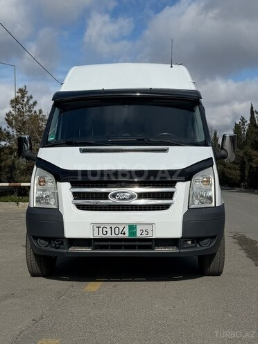 Ford Transit-2