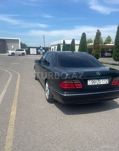 Mercedes E 320 2000, 305,000 km - 3.2 l - Bakı