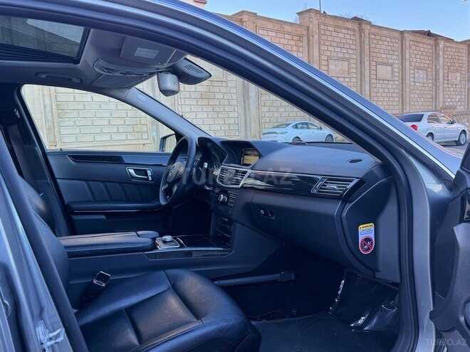 Mercedes E 250 2012, 252,000 km - 1.8 l - Bakı