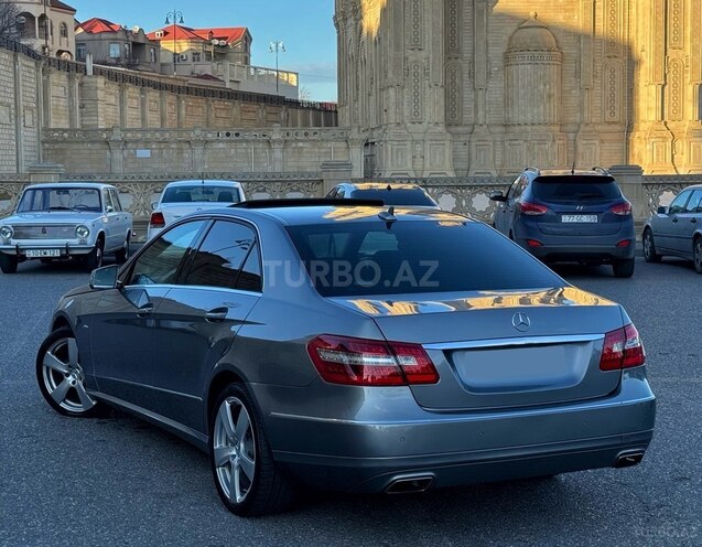 Mercedes E 250 2012, 252,000 km - 1.8 l - Bakı