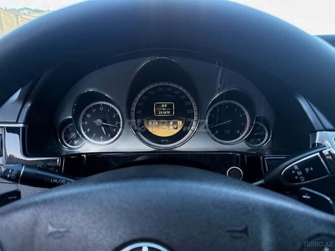 Mercedes E 250 2012, 252,000 km - 1.8 l - Bakı