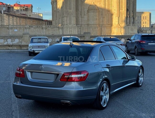 Mercedes E 250 2012, 252,000 km - 1.8 l - Bakı