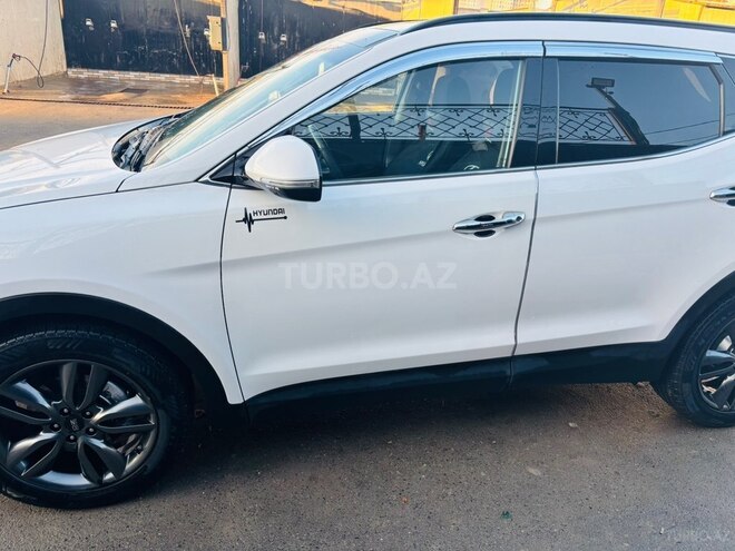 Hyundai Santa Fe-6