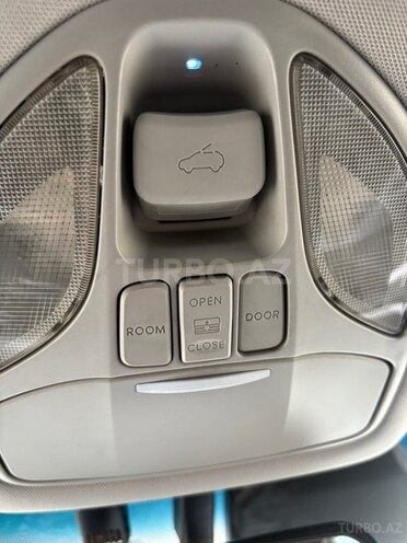 Hyundai Santa Fe-16