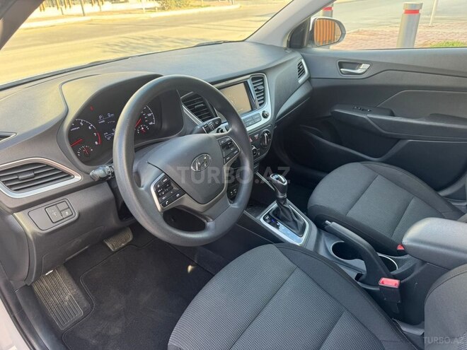 Hyundai Accent 2021, 118,000 km - 1.6 l - Bakı