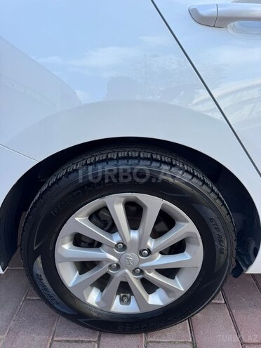 Hyundai Accent 2021, 118,000 km - 1.6 l - Bakı