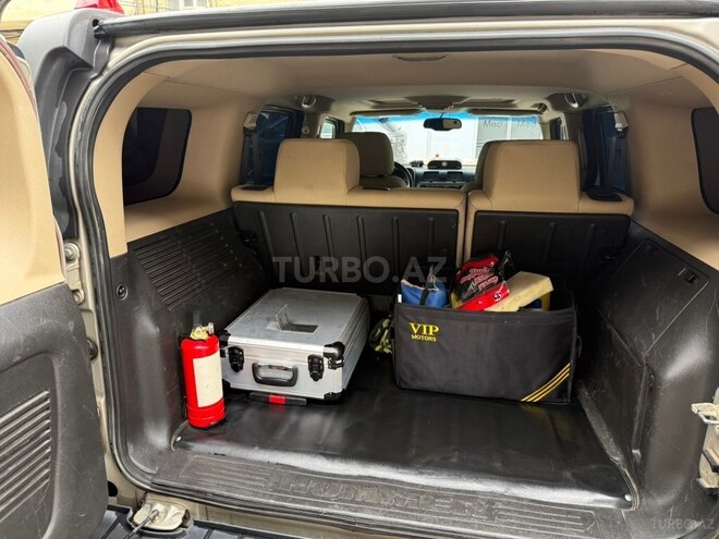 Hummer H3 2006, 213,500 km - 3.5 l - Bakı