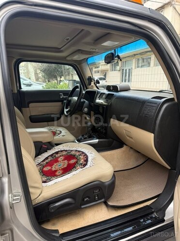 Hummer H3 2006, 213,500 km - 3.5 l - Bakı
