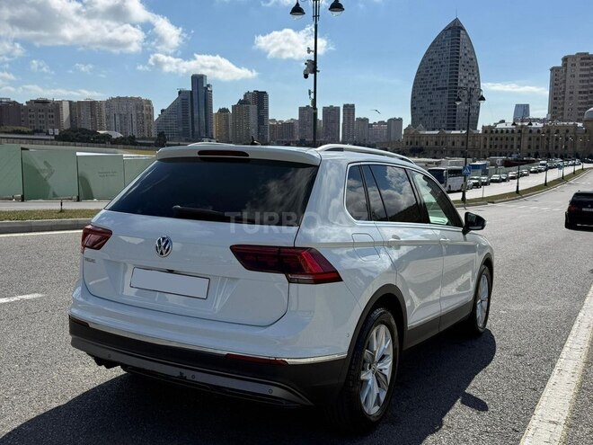 Volkswagen Tiguan 2019, 122,000 km - 1.5 l - Bakı
