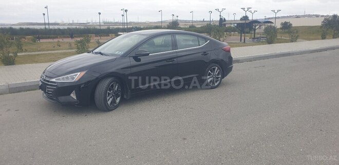 Hyundai Elantra 2020, 100,000 km - 2.0 л - Bakı