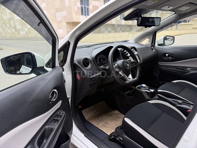 Nissan Note-17