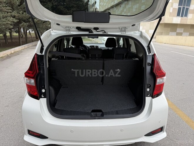 Nissan Note-21